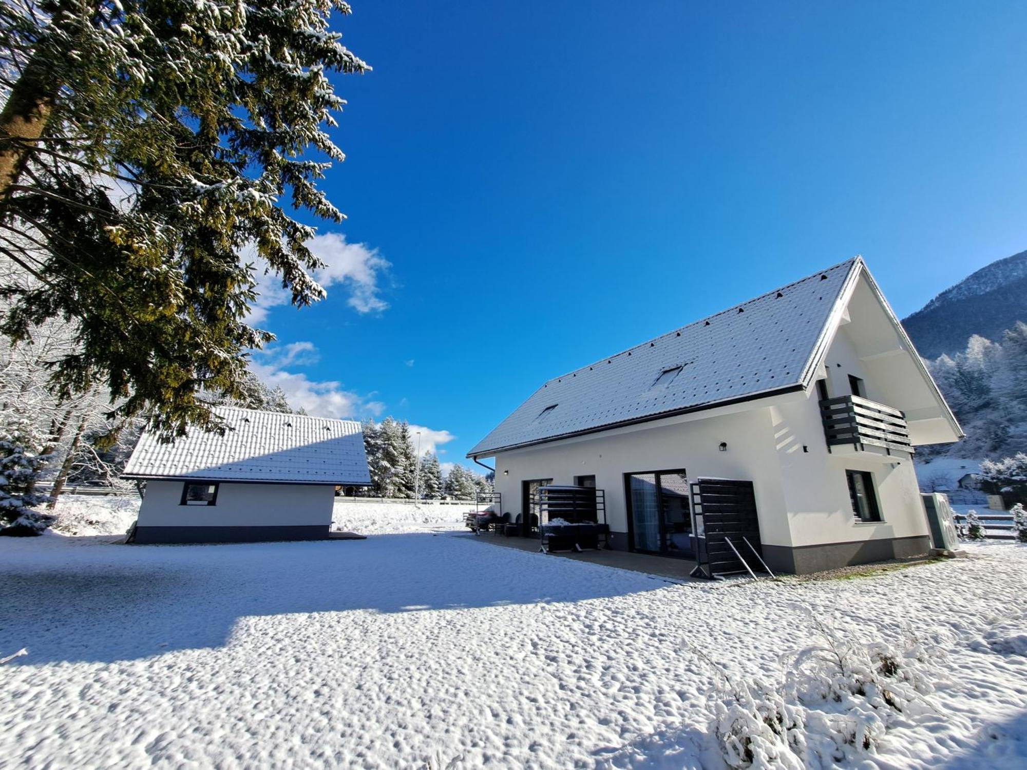 Riverside Apartma 2, Kranjska Gora Exterior foto